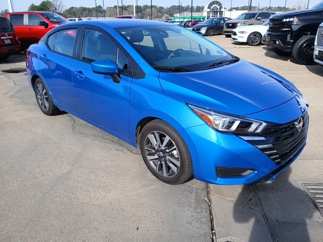 2023 Nissan Versa SV