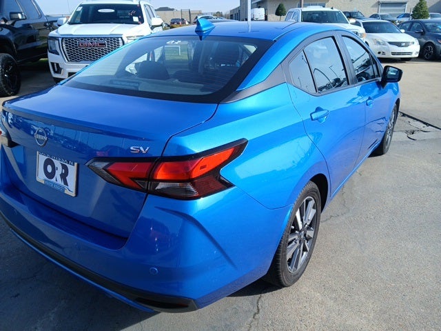 2023 Nissan Versa SV
