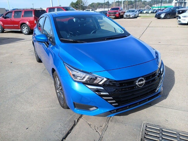 2023 Nissan Versa SV