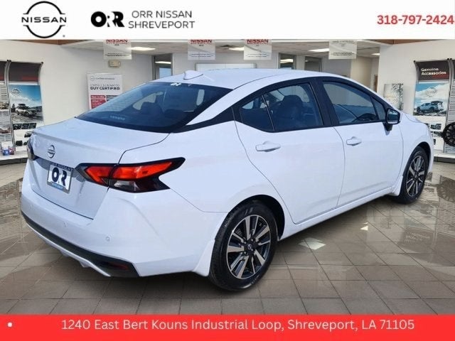 2025 Nissan Versa SV