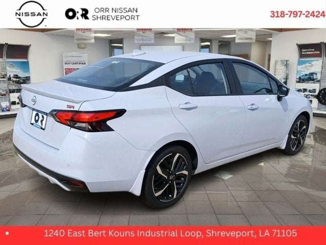 2025 Nissan Versa SR