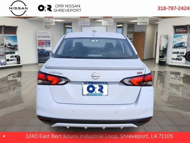 2025 Nissan Versa SR