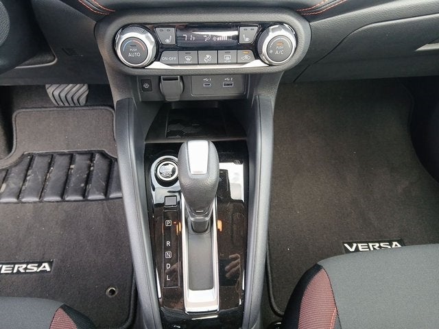 2025 Nissan Versa SR