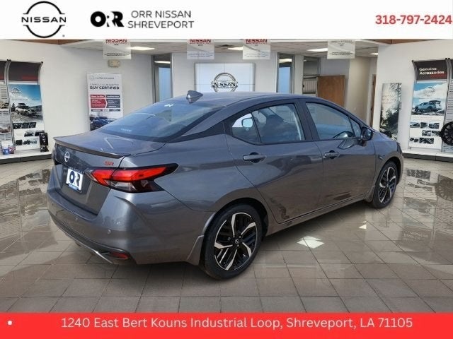 2025 Nissan Versa SR