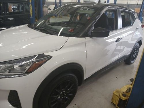 2024 Nissan Kicks S