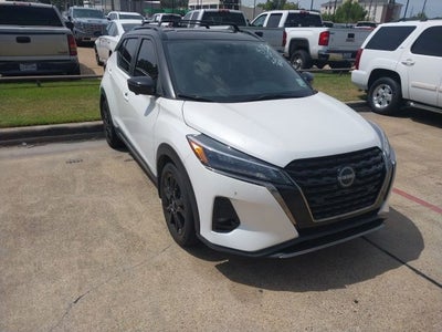 2024 Nissan Kicks SR
