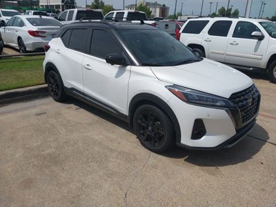2024 Nissan Kicks SR