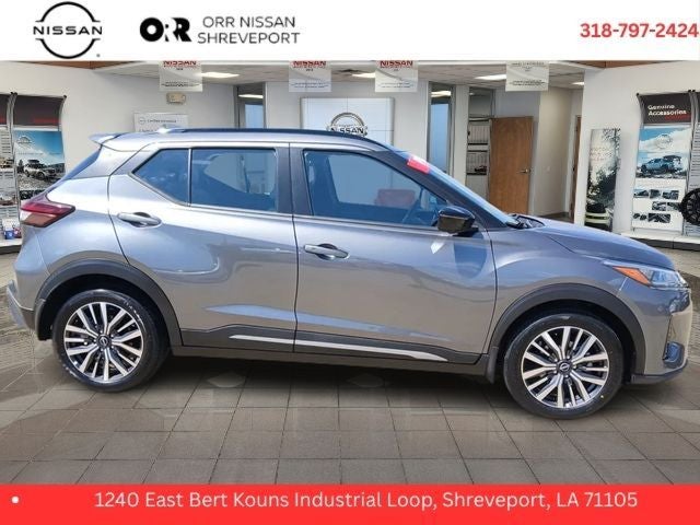 2023 Nissan Kicks SR