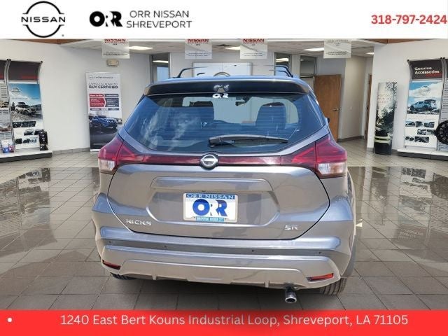 2023 Nissan Kicks SR