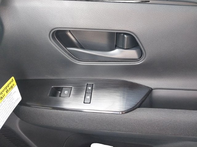 2027 Nissan Kicks S