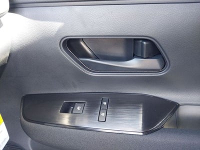 2027 Nissan Kicks S