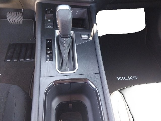 2027 Nissan Kicks S