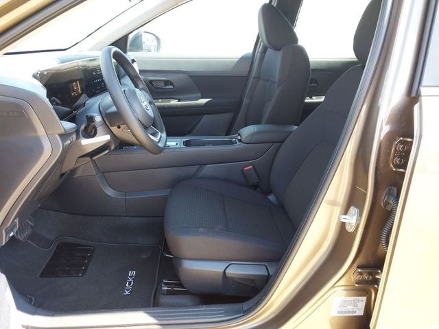 2027 Nissan Kicks S