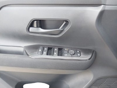 2027 Nissan Kicks S