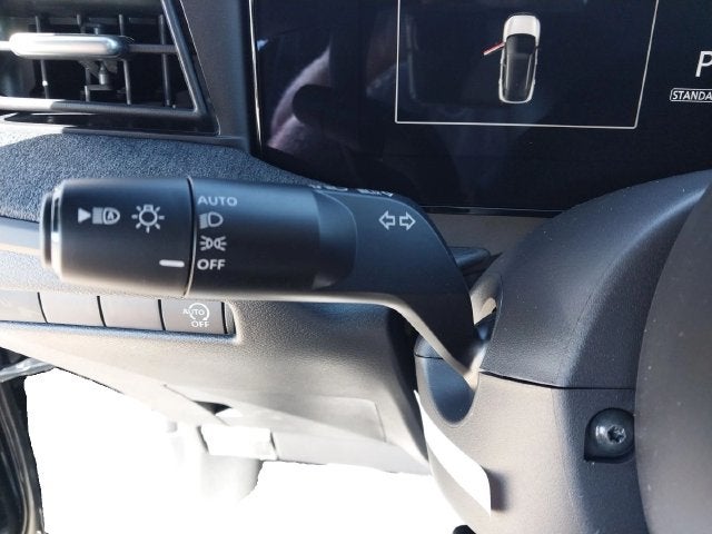 2027 Nissan Kicks S