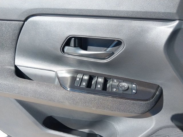 2027 Nissan Kicks S