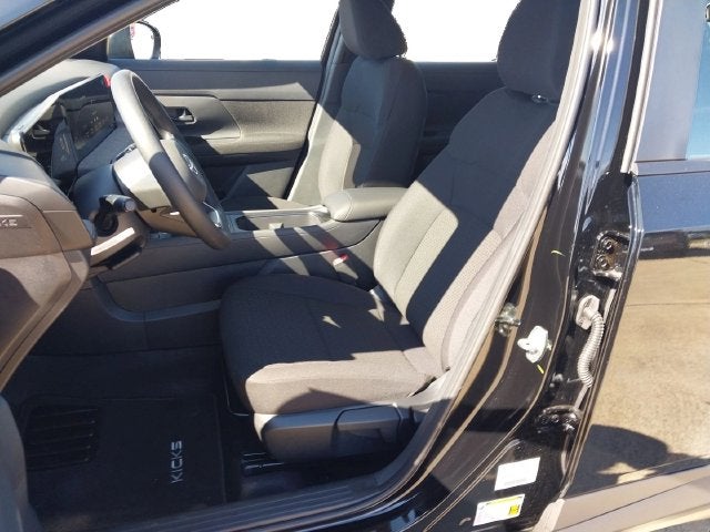 2027 Nissan Kicks S