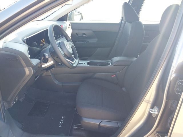 2027 Nissan Kicks S