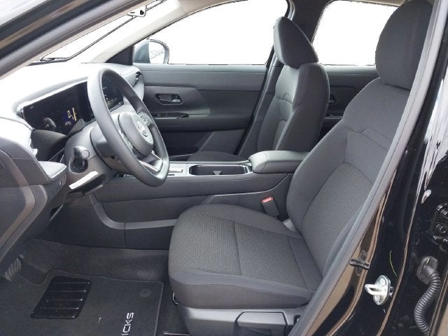 2027 Nissan Kicks S