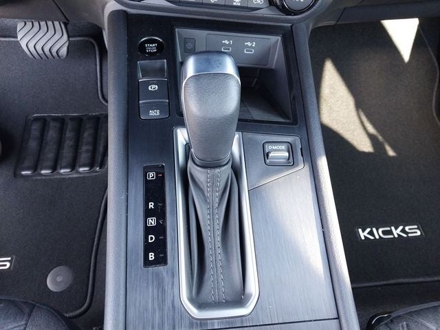 2027 Nissan Kicks SV