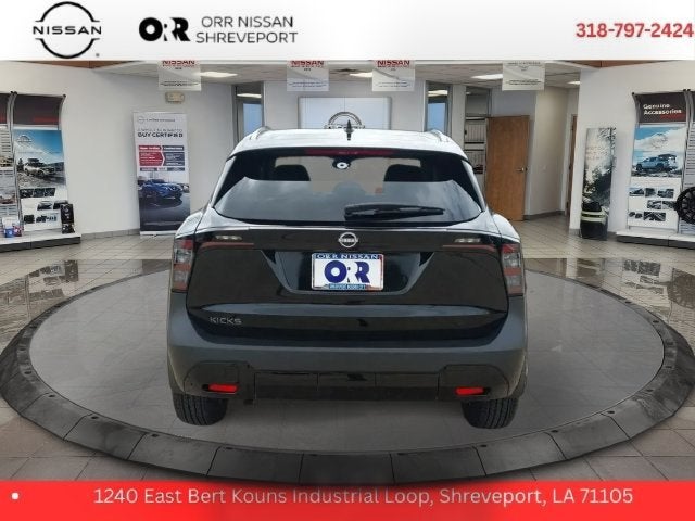 2027 Nissan Kicks SV