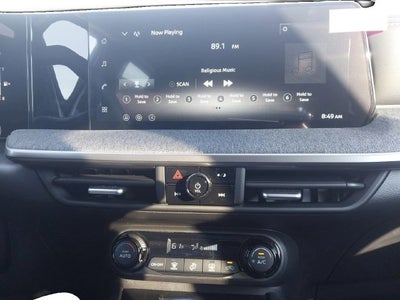 2027 Nissan Kicks SV