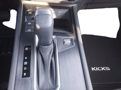 2027 Nissan Kicks SV