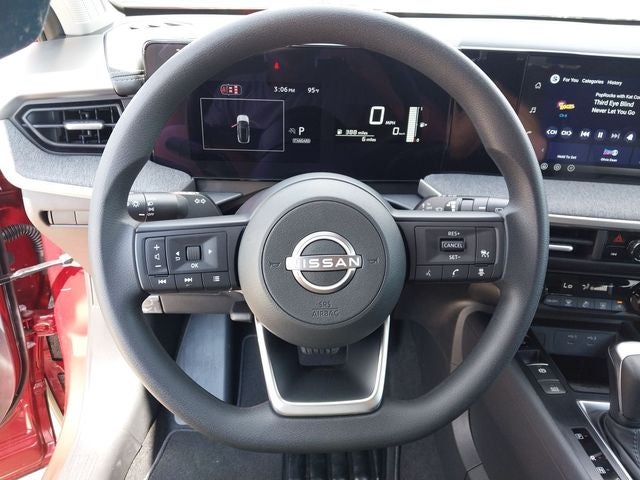 2027 Nissan Kicks SV