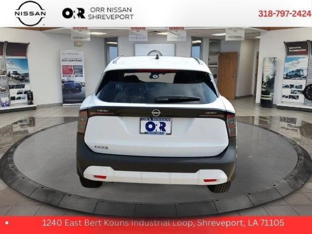2027 Nissan Kicks SV