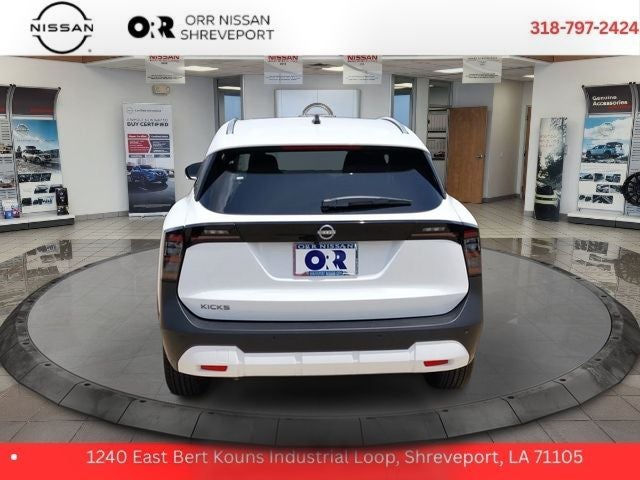 2026 Nissan Kicks SV