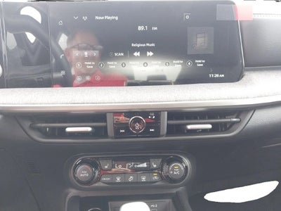 2027 Nissan Kicks SV