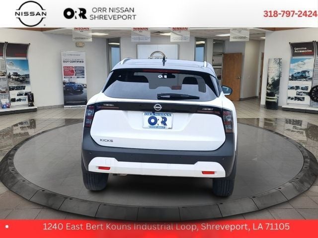 2026 Nissan Kicks SV