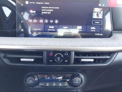 2027 Nissan Kicks SV