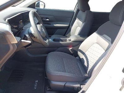 2027 Nissan Kicks SV