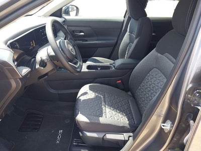 2027 Nissan Kicks SV