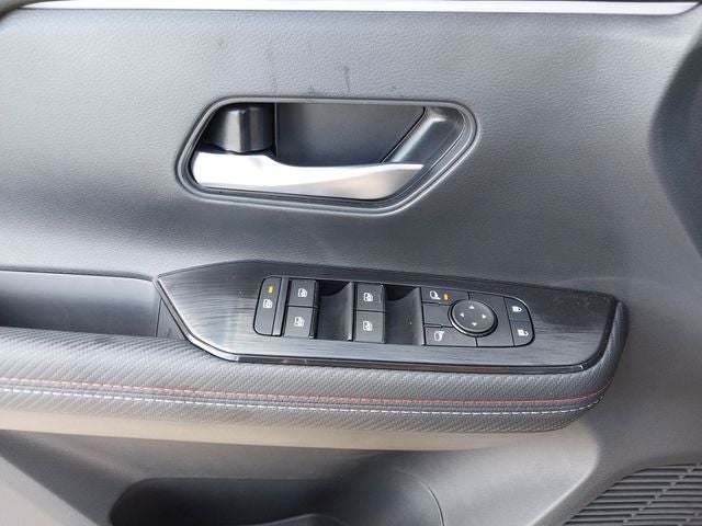 2027 Nissan Kicks SR