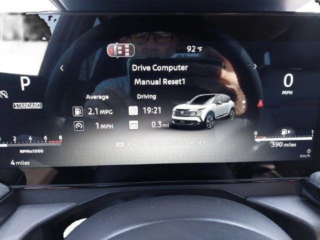 2027 Nissan Kicks SR
