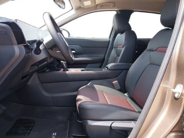 2027 Nissan Kicks SR