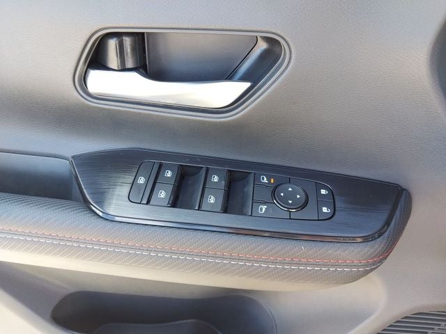 2027 Nissan Kicks SR
