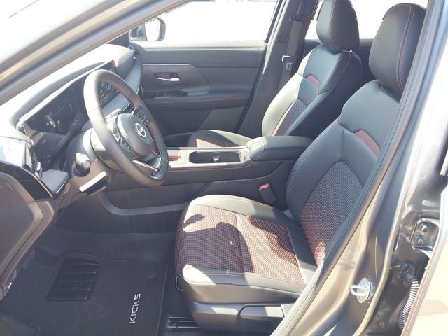 2027 Nissan Kicks SR