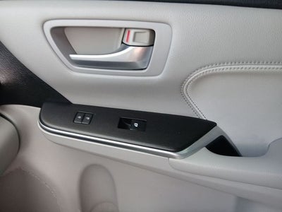 2016 Toyota Camry XLE