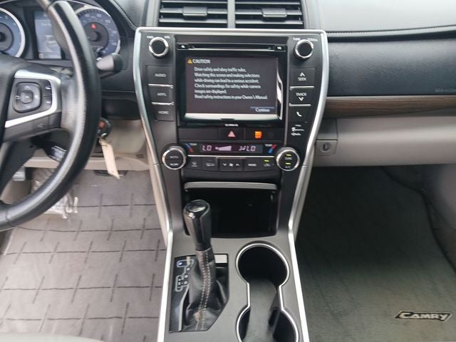 2016 Toyota Camry XLE