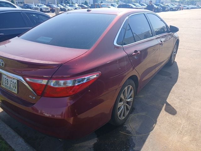 2016 Toyota Camry XLE