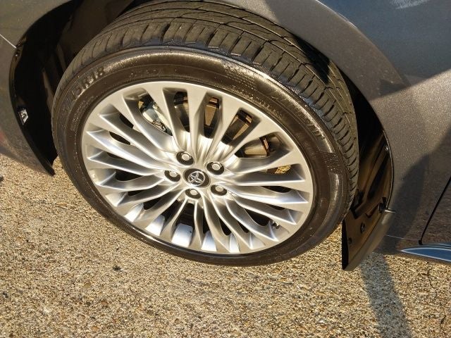 2017 Toyota Avalon Limited