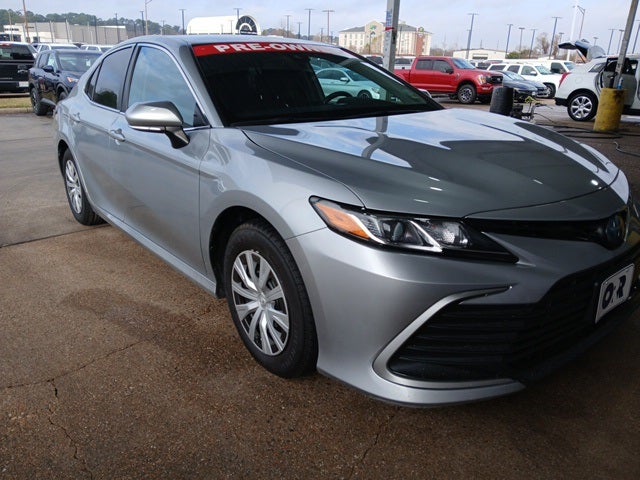 2023 Toyota Camry Hybrid LE