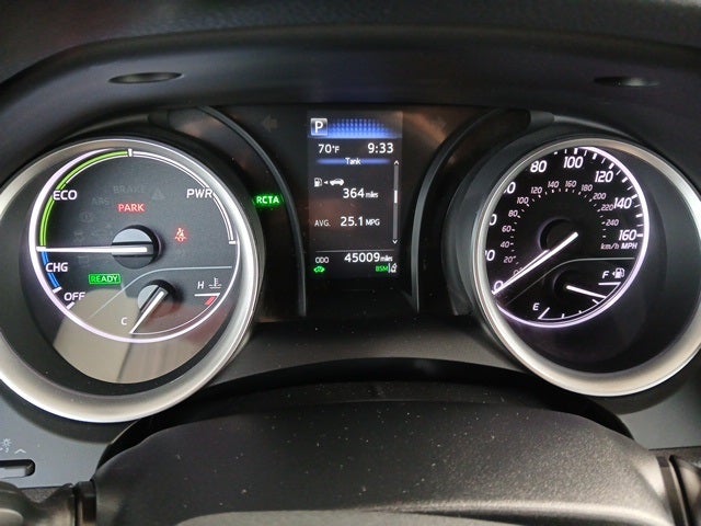 2023 Toyota Camry Hybrid LE