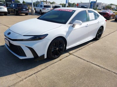 2025 Toyota Camry SE