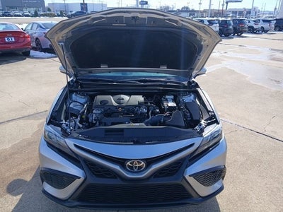 2024 Toyota Camry SE
