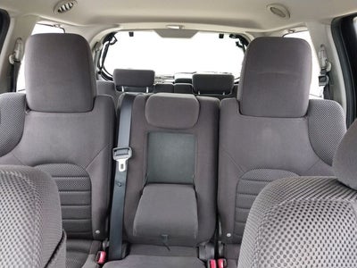 2012 Nissan Pathfinder SV