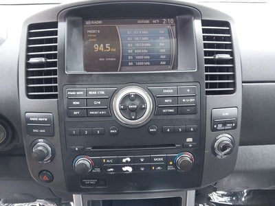 2012 Nissan Pathfinder SV